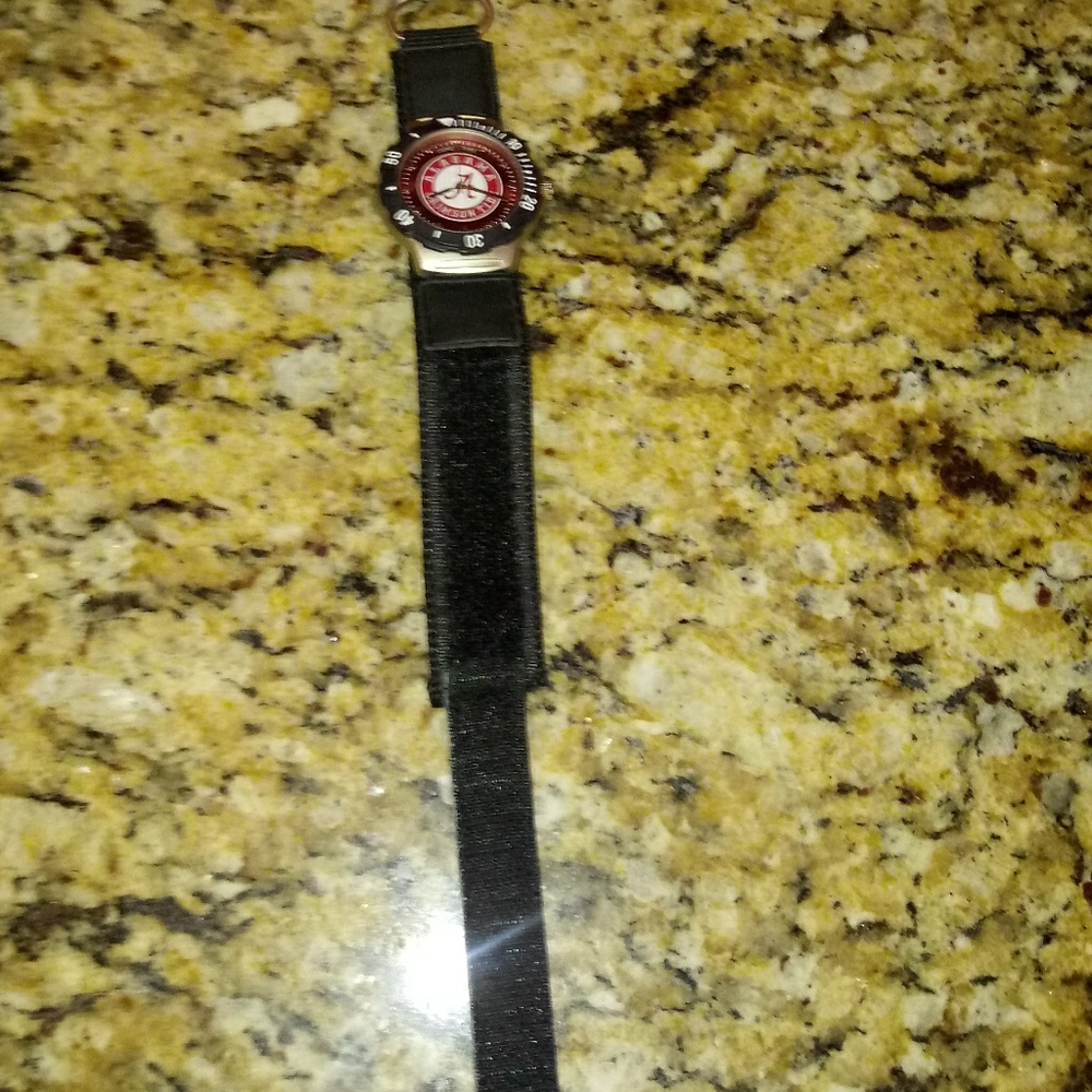 Alabama Crimson Tide"Game Time" Velcro Watch